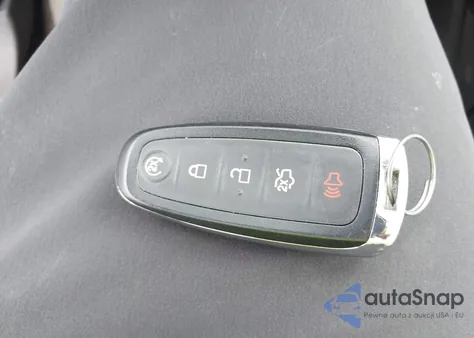 2016 Ford Escape Titanium из США, поврежденный, VIN 1FMCU9J97GUB07712